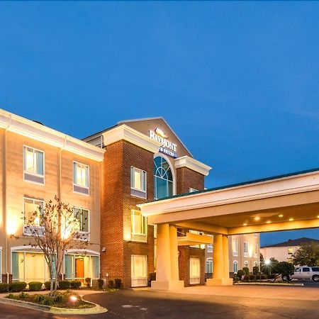 Baymont By Wyndham Montgomery South Екстериор снимка